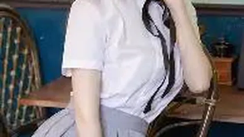 曾志伟出售亿元别墅，两个月内获利25倍，妻子离世引发关注